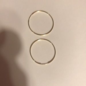New 14k yellow gold hoop earrings